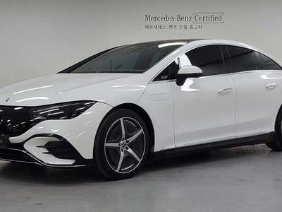 MERCEDES-BENZ EQE - 1