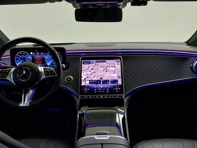 MERCEDES-BENZ EQE - 4