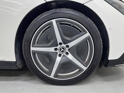 MERCEDES-BENZ EQE - 6