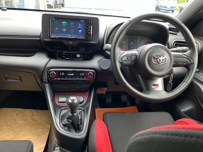 2021 Toyota GR YARIS 缩略图 22