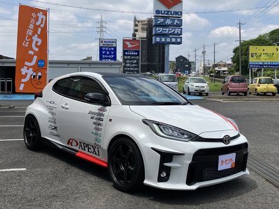 TOYOTA GR YARIS - 9