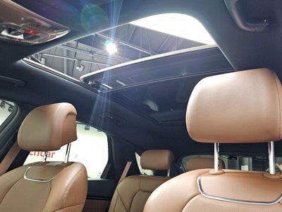 2023 Genesis GV70 — миниатюра 21