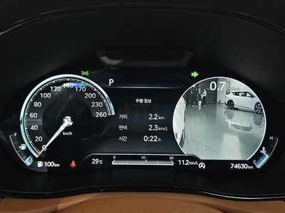 2023 Genesis GV70 — миниатюра 11