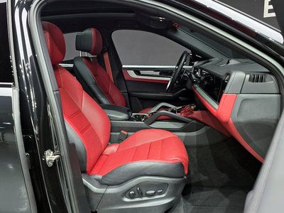 PORSCHE CAYENNE - 10