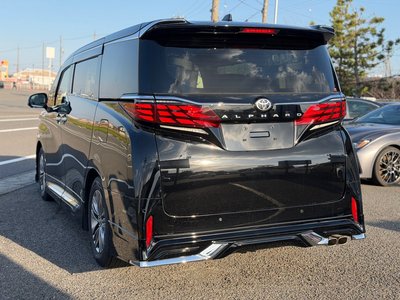 TOYOTA ALPHARD - 10