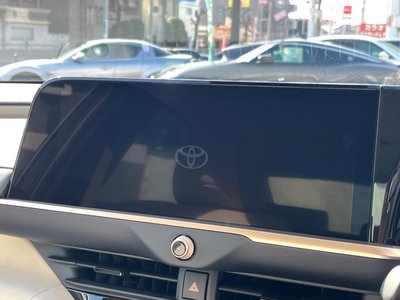 TOYOTA CROWN CROSSOVER - 7