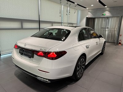 MERCEDES-BENZ E-CLASS - 2