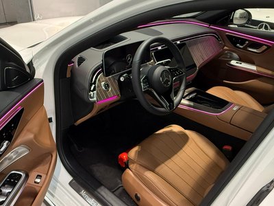 MERCEDES-BENZ E-CLASS - 8