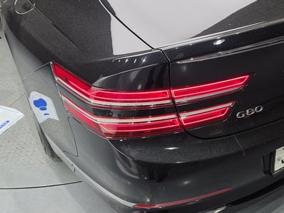 GENESIS G80 (RG3) - 10