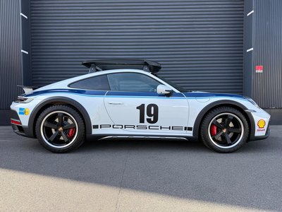 PORSCHE 911 - 4
