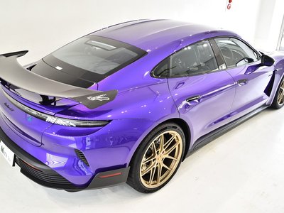 2025 Porsche TAYCAN 照片 6