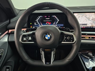 2025 BMW 5 SERIES — миниатюра 13