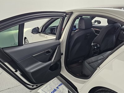 2025 BMW 5 SERIES — миниатюра 17