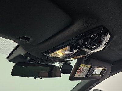 2025 BMW 5 SERIES — миниатюра 19