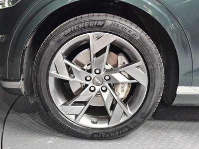 صورة 6 لـ 2022 Genesis ELECTRIFIED GV70