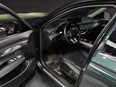 2022 Genesis ELECTRIFIED GV70 — миниатюра 11