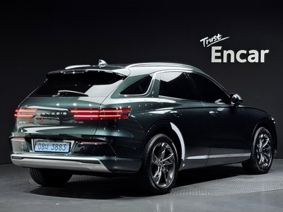 صورة 4 لـ 2022 Genesis ELECTRIFIED GV70