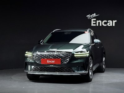 صورة 2 لـ 2022 Genesis ELECTRIFIED GV70