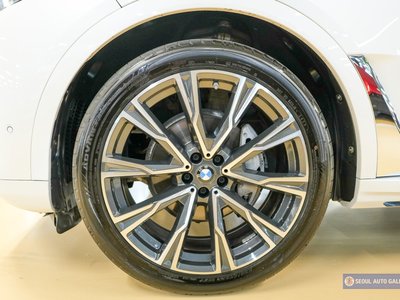 BMW X7 - 6