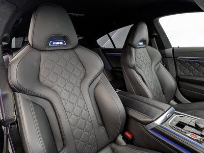 2022 BMW M8 GRAN COUPE — миниатюра 13