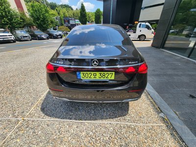 MERCEDES-BENZ E-CLASS - 2