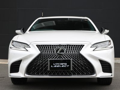 LEXUS LS - 7