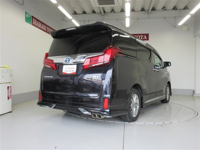 TOYOTA ALPHARD - 3