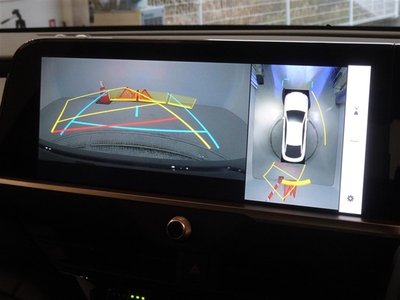 TOYOTA CROWN CROSSOVER - 9