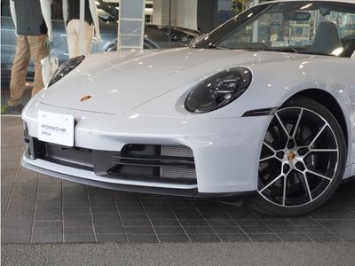 PORSCHE 911 - 9