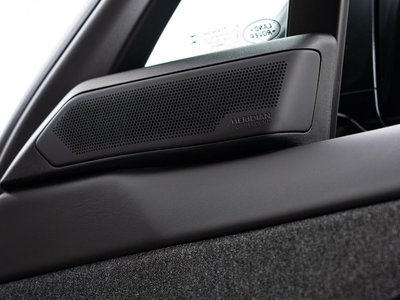 2025 LAND Rover RANGE ROVER SPORT — миниатюра 29