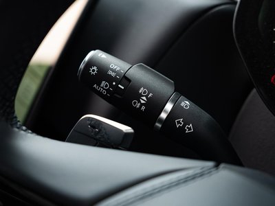 2025 LAND Rover RANGE ROVER SPORT — миниатюра 34
