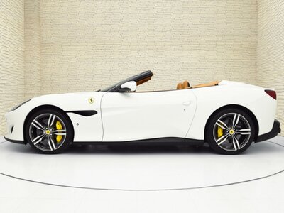 FERRARI PORTOFINO - 6