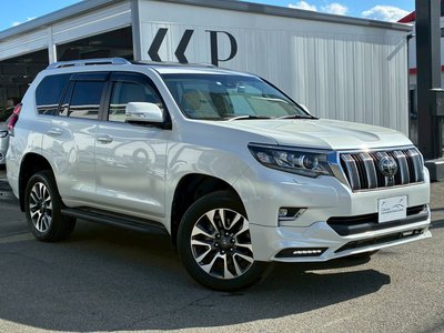 TOYOTA LAND CRUISER PRADO - 9