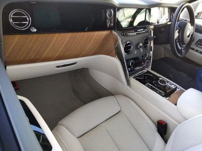 ROLLS-ROYCE CULLINAN - 3