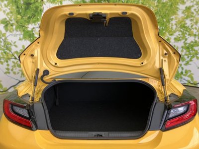 صورة 8 لـ 2026 Toyota GR86