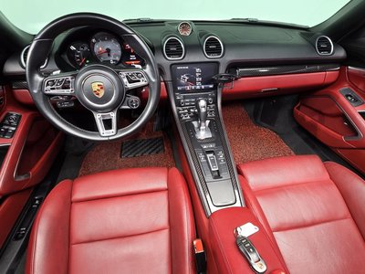 صورة 5 لـ 2017 Porsche 718