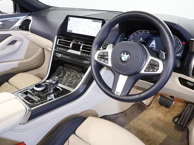 BMW 8 SERIES CABRIOLET - 10