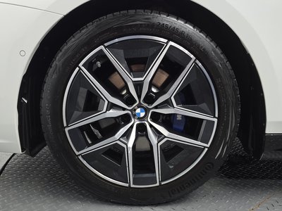 صورة 6 لـ 2023 BMW 5 SERIES