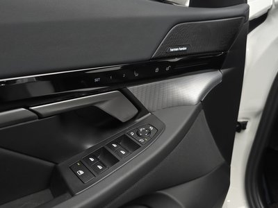 2023 BMW 5 SERIES — миниатюра 30