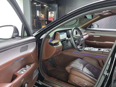 2023 Genesis G90 照片 10