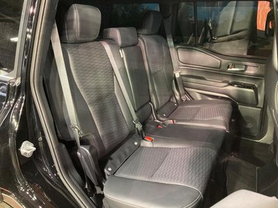 TOYOTA LAND CRUISER 250 - 9