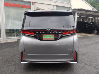 TOYOTA VELLFIRE - 6