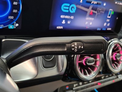 2025 Mercedes-BENZ EQB 缩略图 14