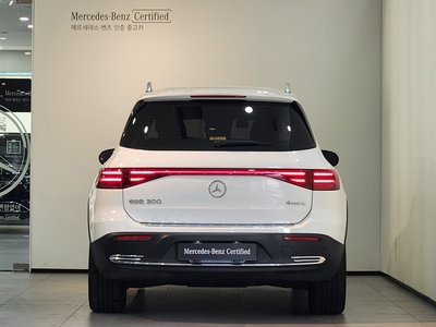 2025 Mercedes-BENZ EQB 照片 6