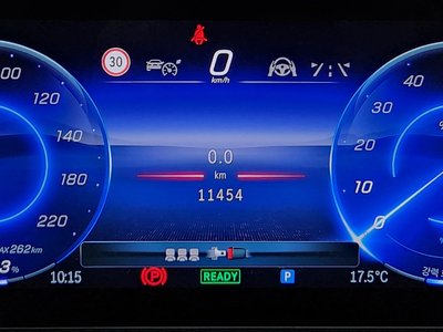 2025 Mercedes-BENZ EQB 照片 4