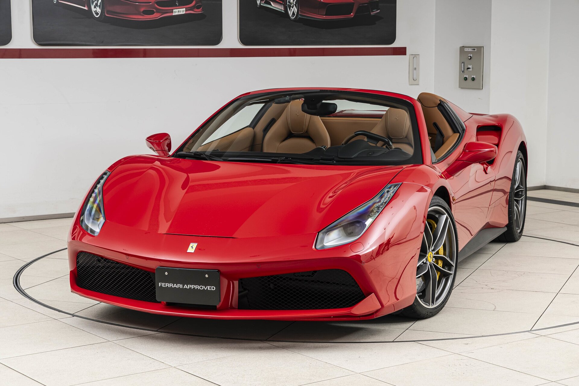 FERRARI 488 SPIDER - View 1