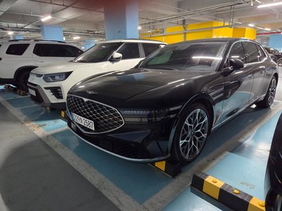 صورة 1 لـ 2025 Genesis G90 (RS4)