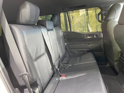 TOYOTA LAND CRUISER 250 - 9