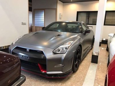NISSAN GT-R - 6