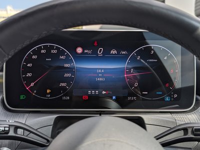 2025 Mercedes-BENZ C-CLASS — миниатюра 23